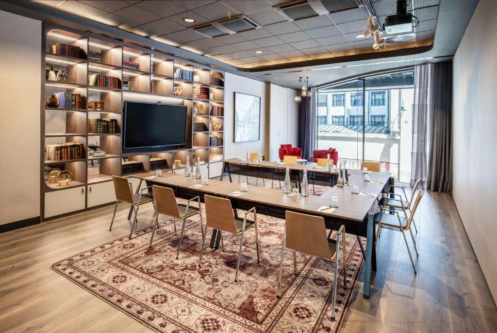 ห้องประชุม / บอลรูม