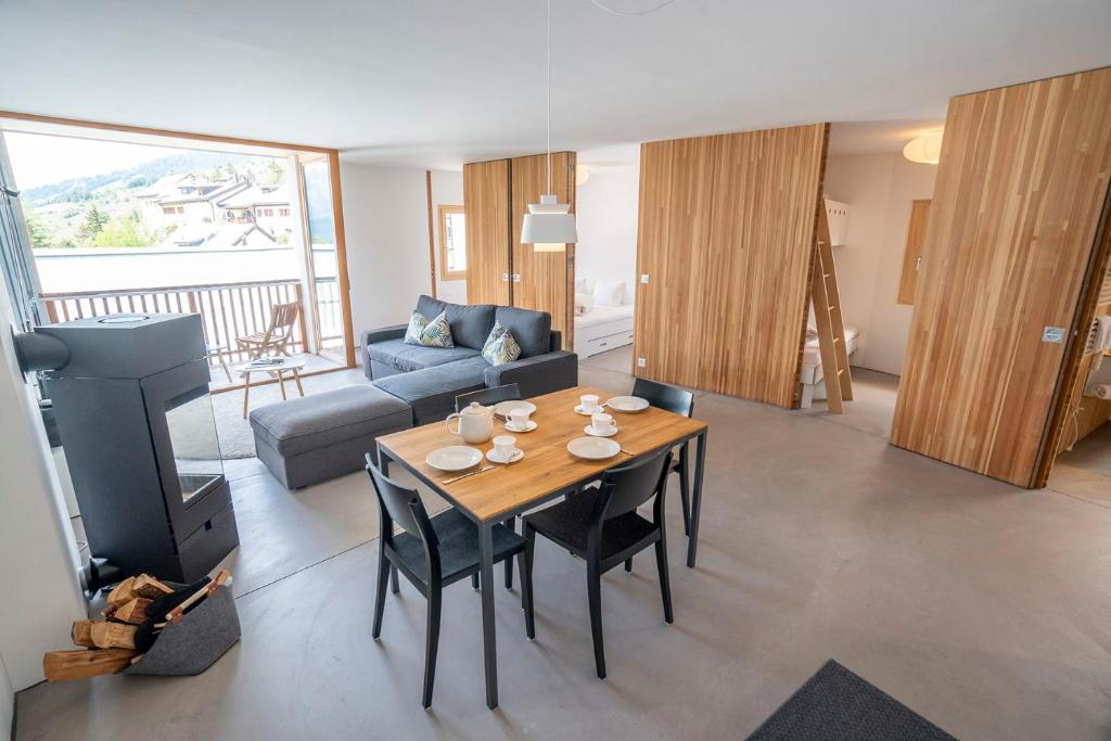 Loft 3 - 4