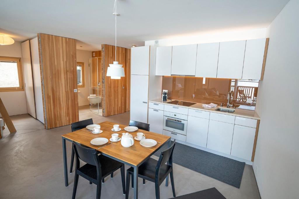 Loft 3 - 5