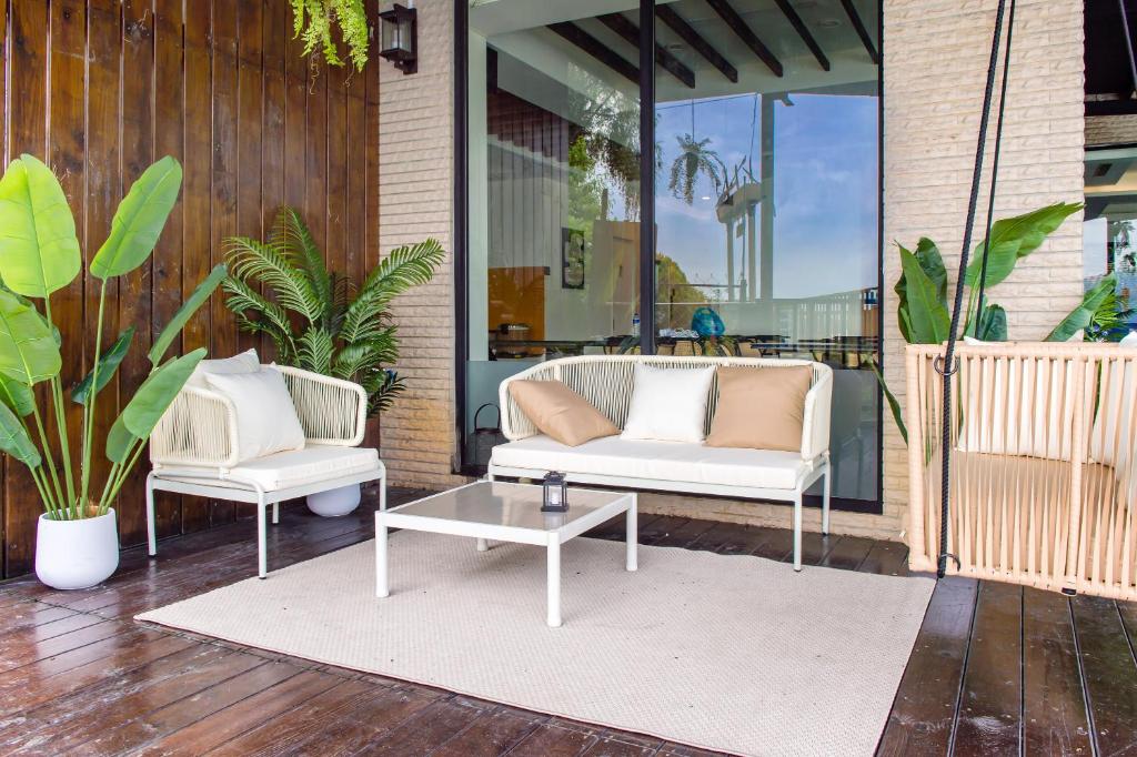 日月潭水漾會館丨湖景丨電梯 (Shui Yang Lakeview House with Elevator)