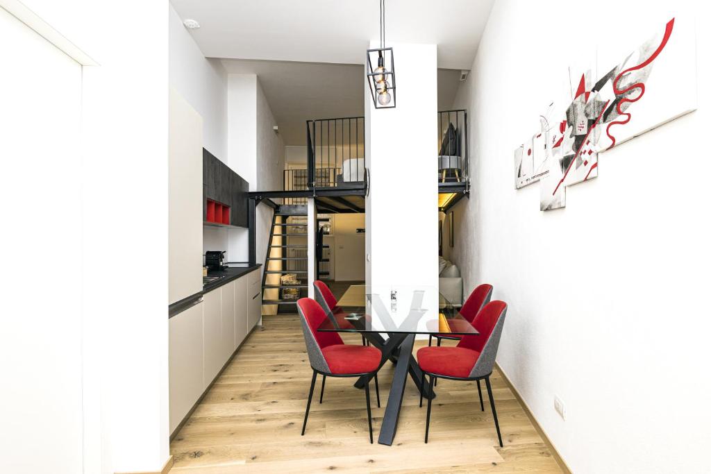 Loft La Sedia Rossa - Centro Storico, Milan
