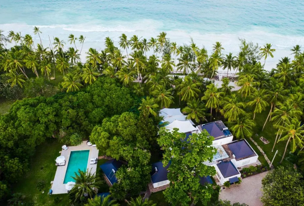Searenity Beach Villa, hotel in Diani Beach