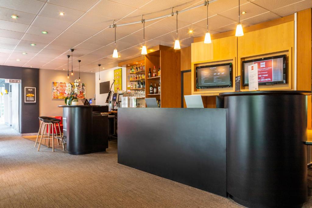 ibis Paris Meudon Velizy photo