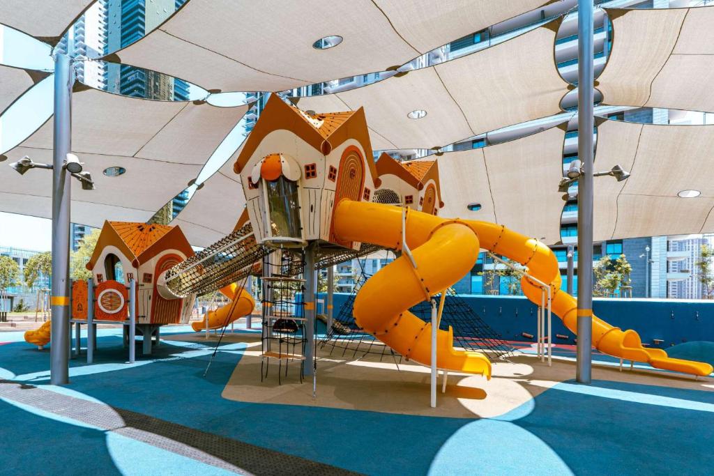 Playground, Spat Beach in Bat Yam
