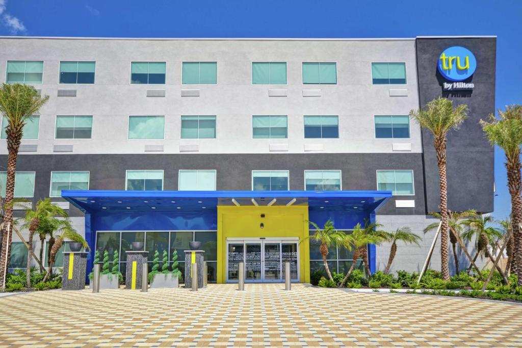 Tru by Hilton Corpus Christi South Padre Island Dr photo