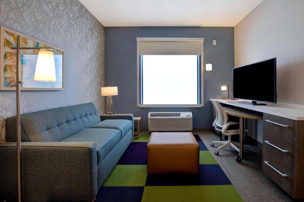 Home2 Suites by Hilton Dallas Lewisville - img