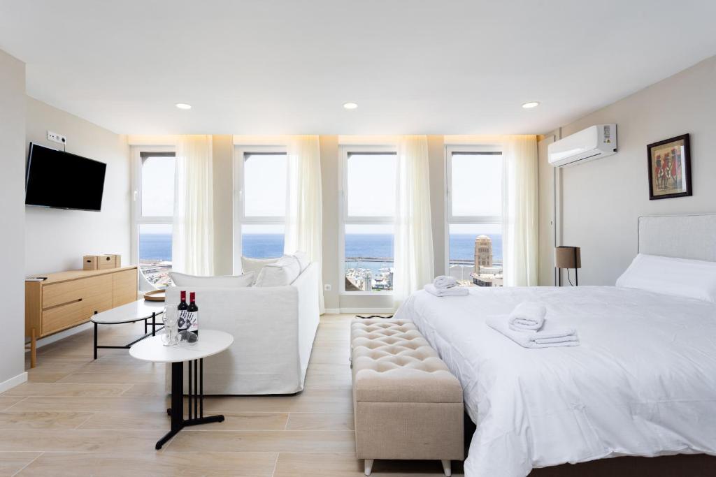 Home2Book Stylish Sea Views Studio Santa Cruz - 1
