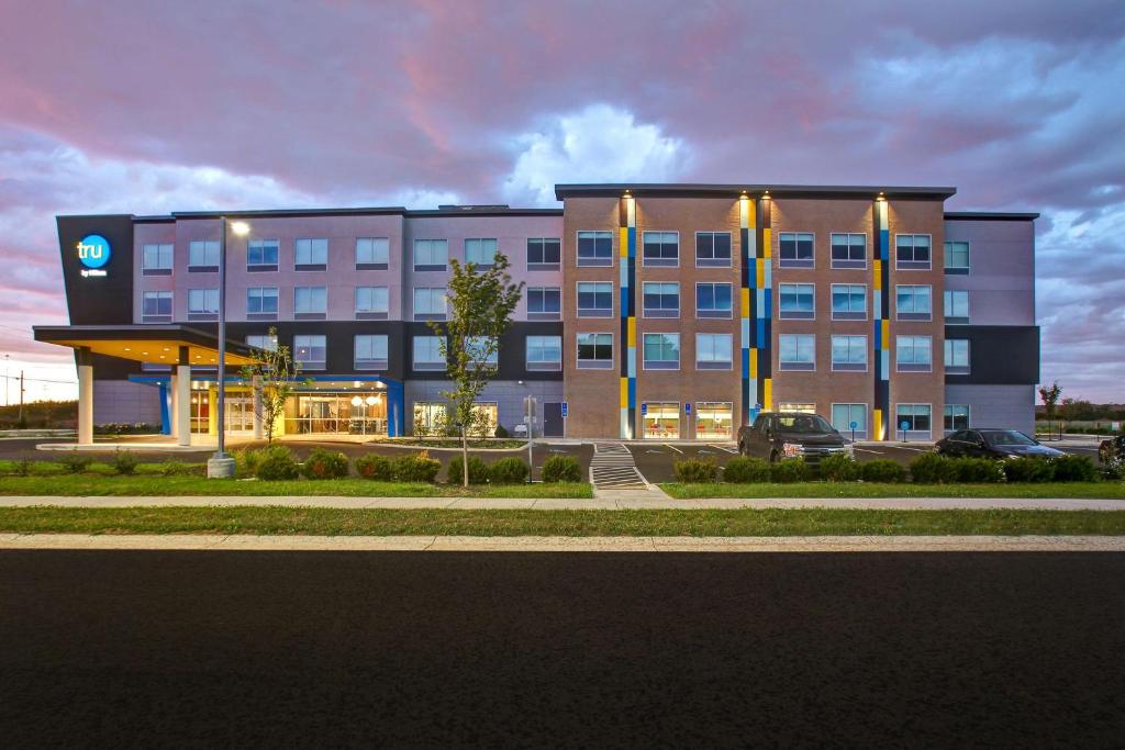 Tru by Hilton Monroe photo