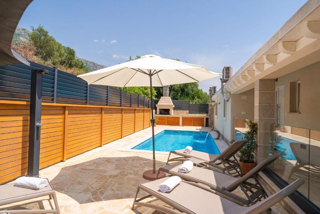 スイミングプール