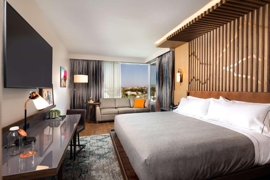 คาโนปี บาย ฮิลตัน สกอตส์เดล โอลด์ ทาวน์ (Canopy by Hilton Scottsdale Old Town)