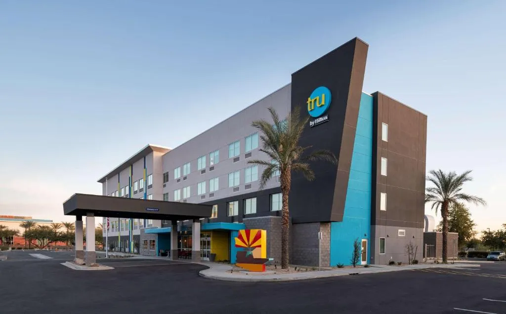 Tru By Hilton Phoenix Glendale Westgate，位于格伦代尔的酒店