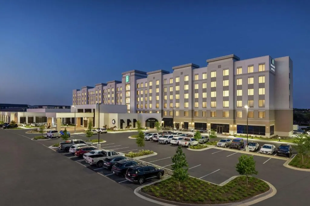 Embassy Suites by Hilton Round Rock，位于圆石城的酒店