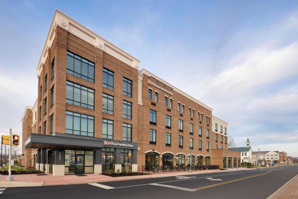 Hilton Garden Inn Haymarket photo