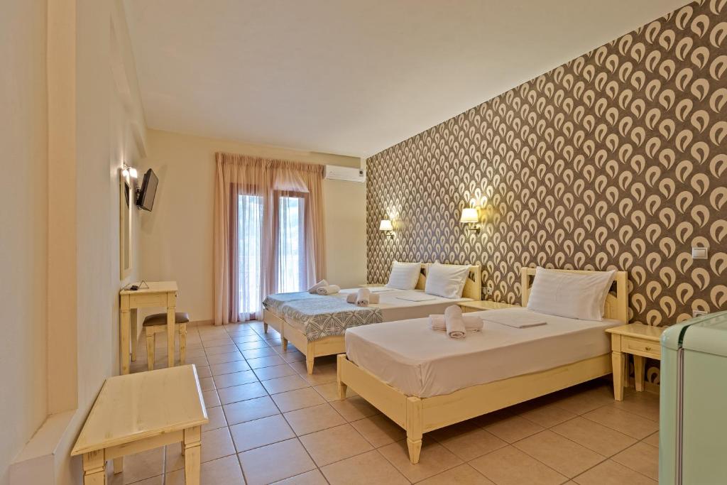 Michaelangelo Boutique Parga