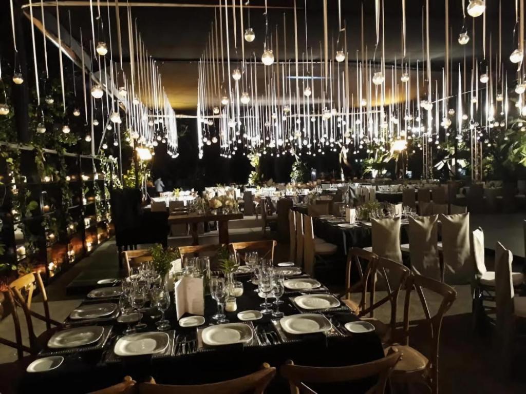 Banquet hall, Hotel Hacienda Vista Hermosa in San José Ixtapa