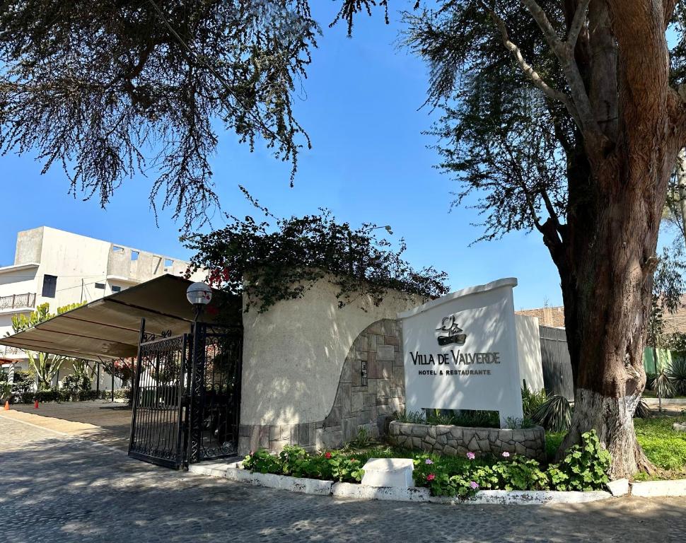 Hotel Villa de Valverde photo