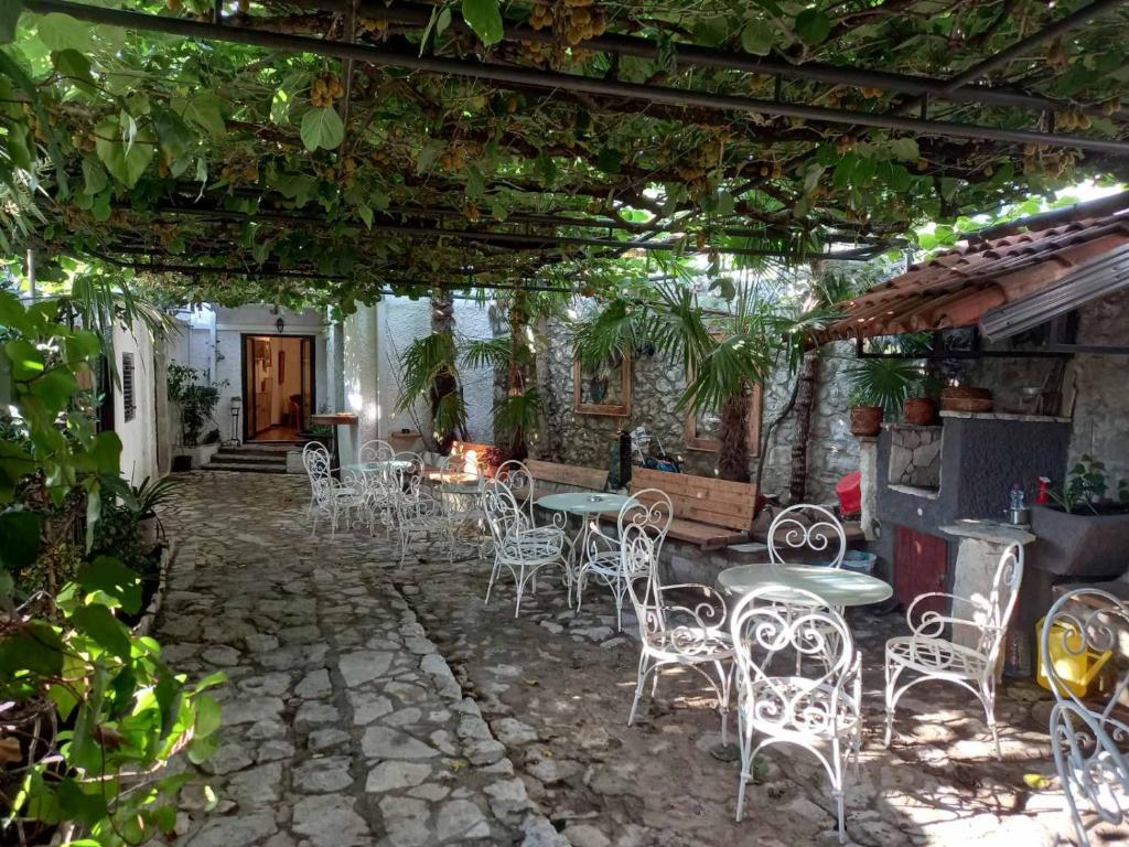HeArt of Old Town Guesthouse - 2