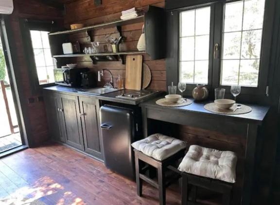 Roulotte / Tiny House dans les Alpilles - 4