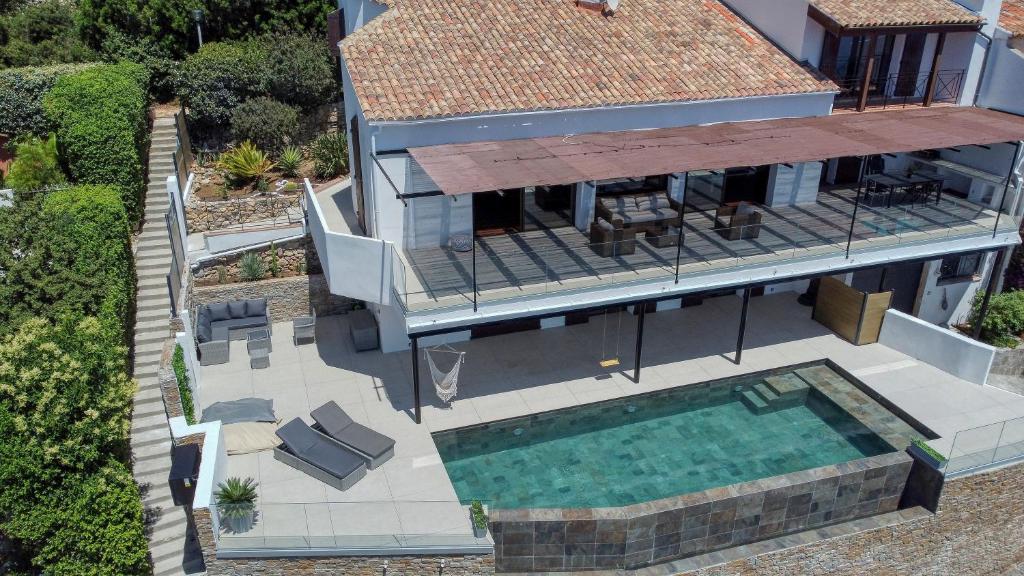 VILLA L'OISEAU BLEU 220m2 VUE MER 180, GIENS & Porquerolles - Studio - 4