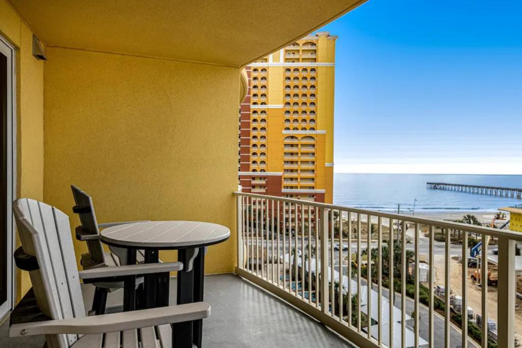 Calypso Resort Tower 3 Unit 711, Panama City Beach