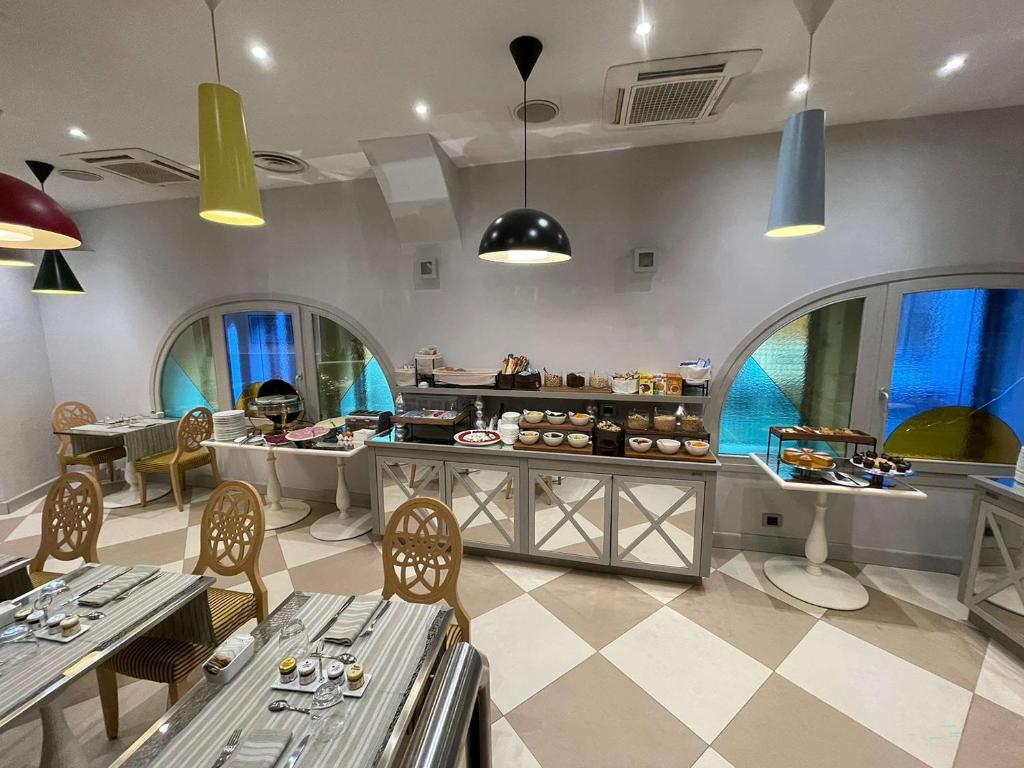 Hotel Centrale Best Western Signature Collection - 3