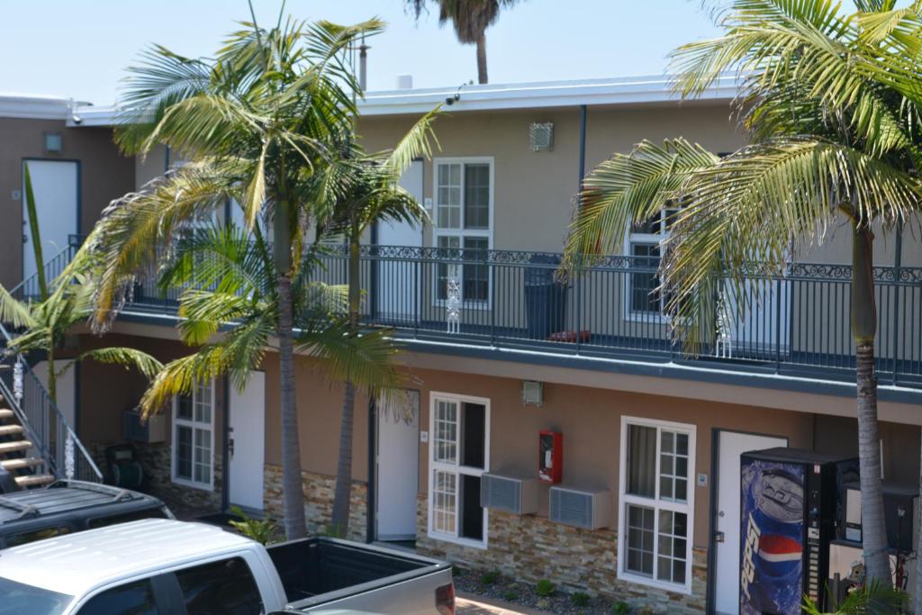 Seaside Motel photo