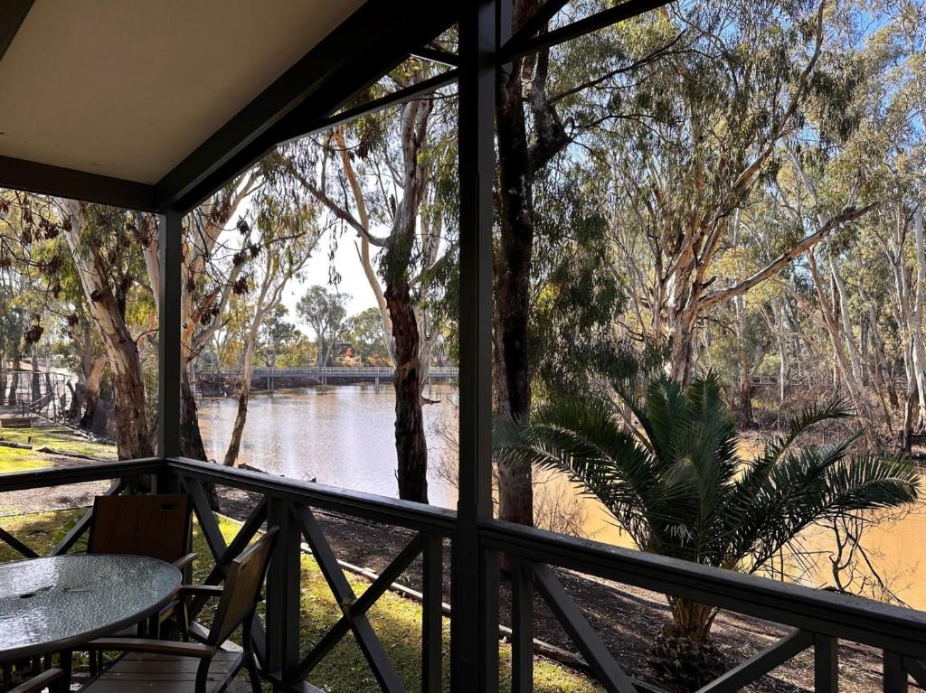 Moama Riverside Holiday Park photo