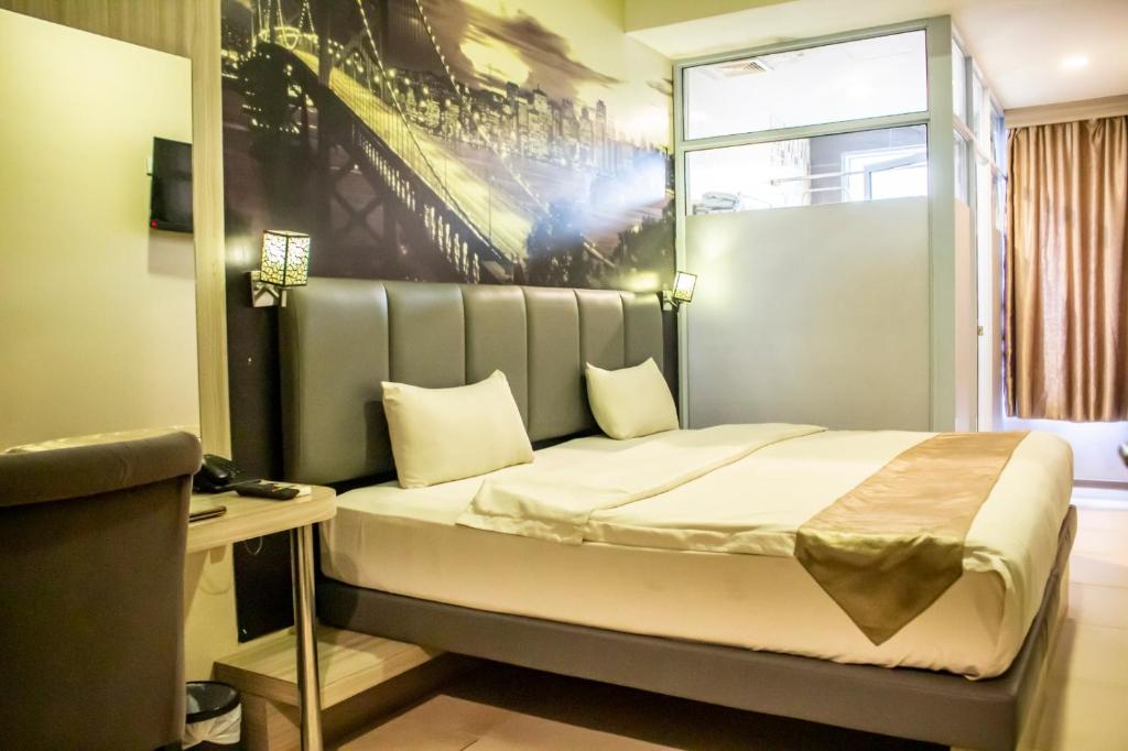 OS Hotel Tanjung Uncang Batam photo
