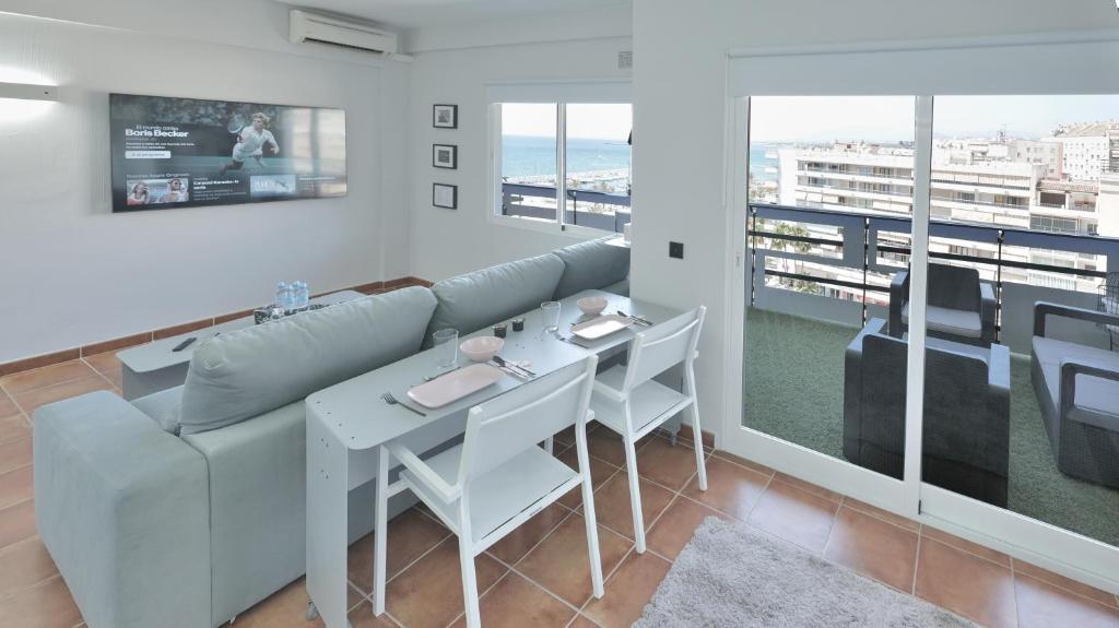 La Mar de Venus - Luxury Views in Puerto Deportivo - 2