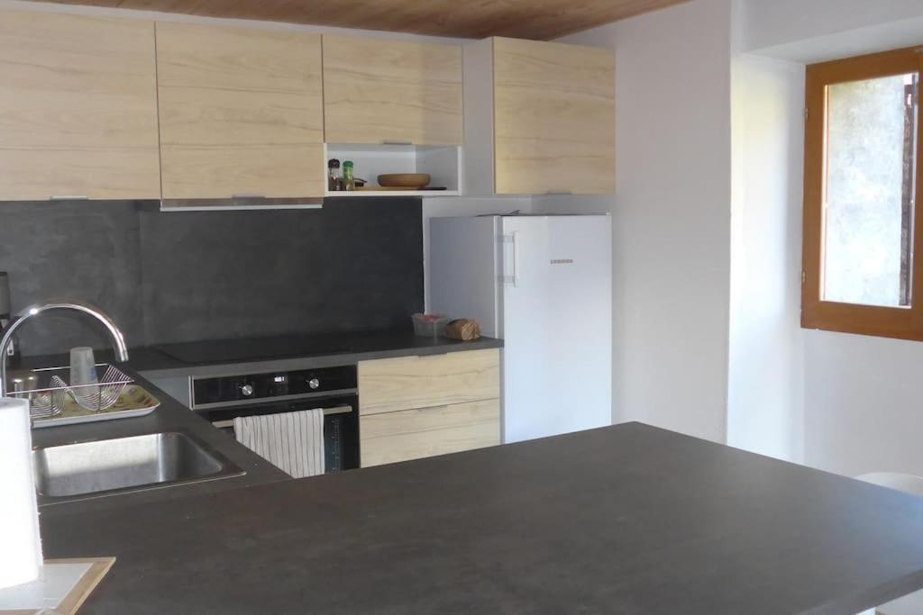 Les Astrances, logement dans une maison de village - 4