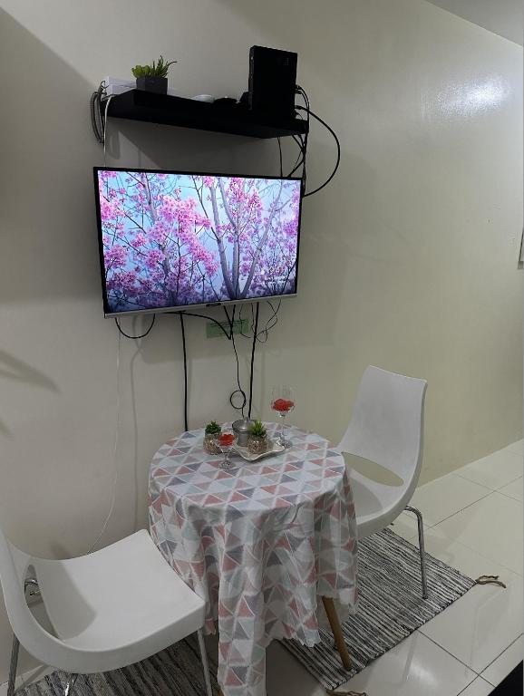 Green Residences Studio - Free Breakfast for 2 photo