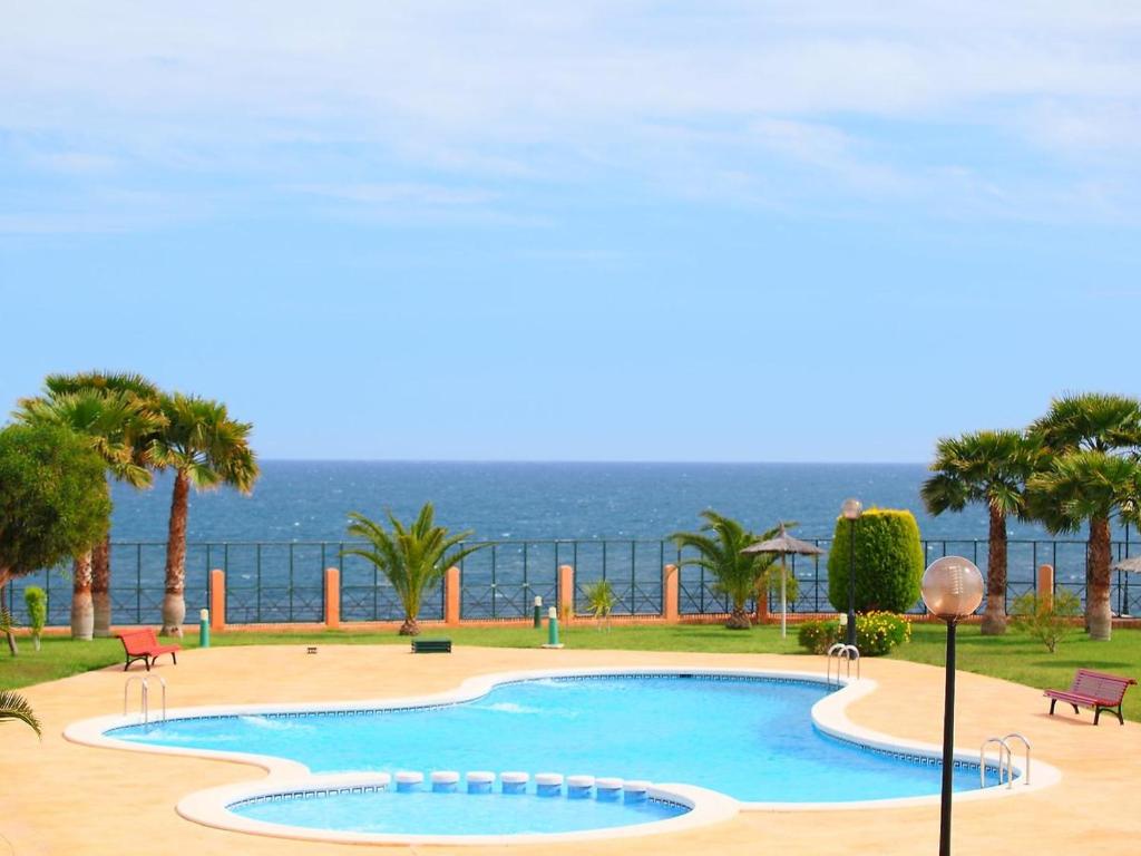 Aguamarina, las Calitas, frente al mar - 2