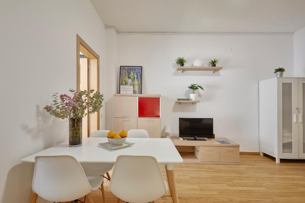 BBarcelona Sagrada Familia Terrace Flat - 3