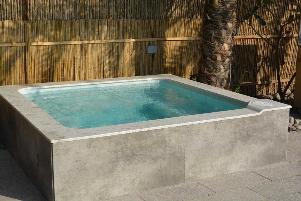 Dar 66 Pool Villa with Jacuzzi photo