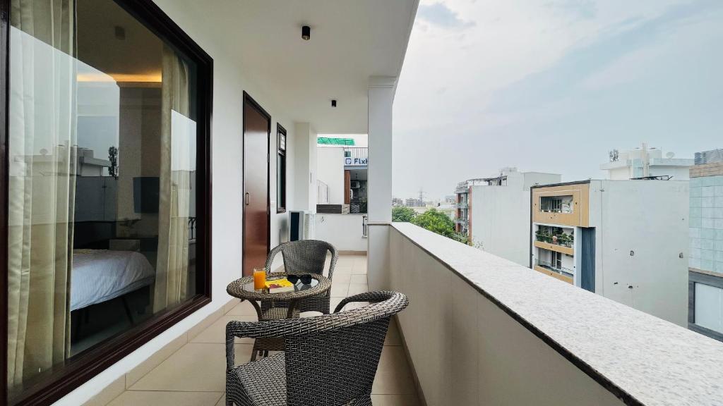 Balcony/terrace, Olive Service Apartments Gurgaon-Sushant Lok in New Delhi and NCR