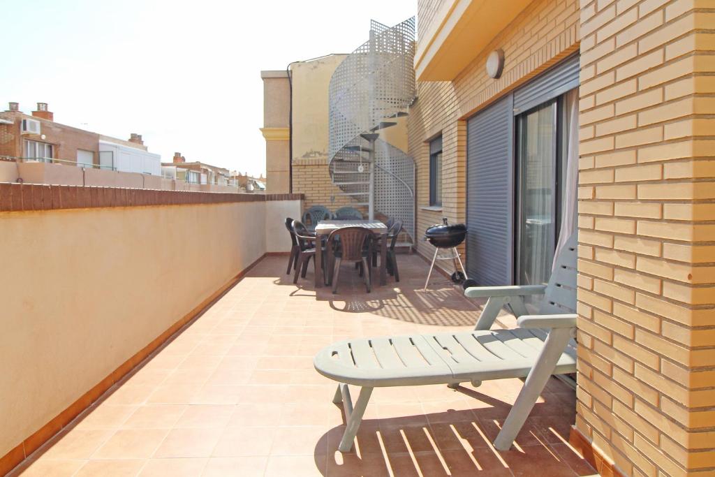 Global Vacacional, Ático con 2 terrazas en la playa Puerto de Sagunto - 2