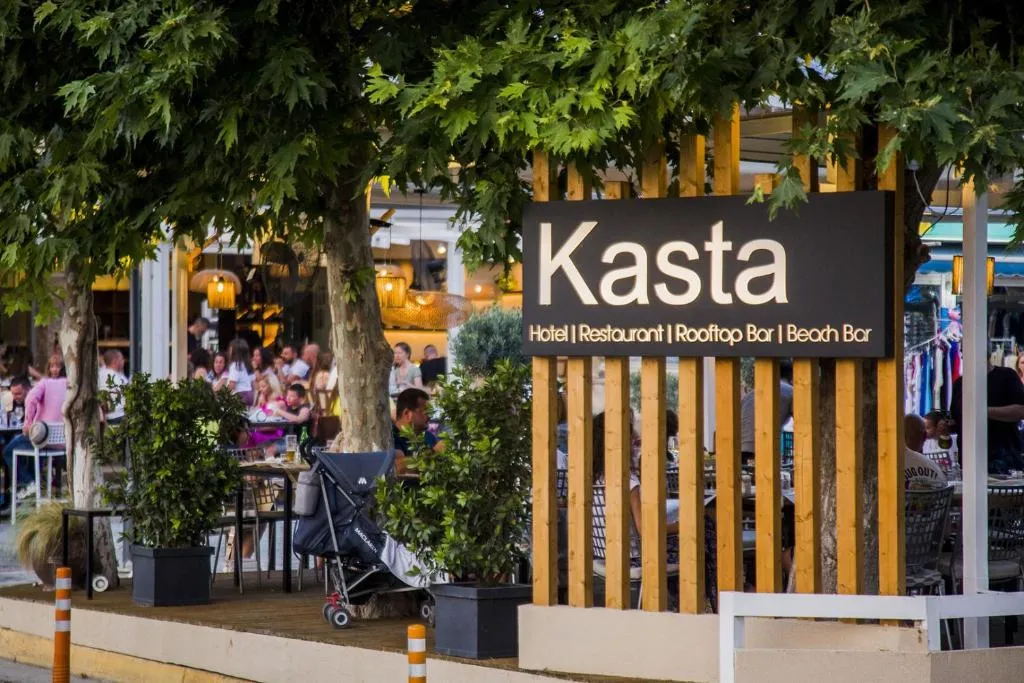 Kasta Beach Hotel, hotel en Ofrinion