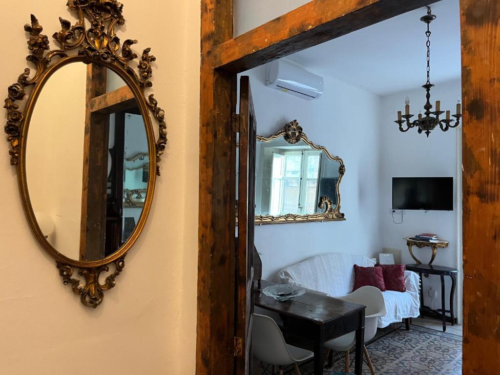 FraLePorte Vintage Apartment, Palerme