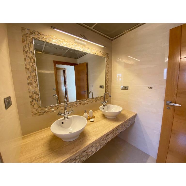 Modern flat and private attic close to beach - 4
