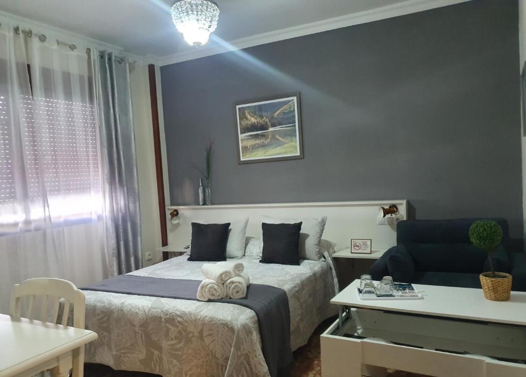 LUNA-Guest Rooms, Alcalá de Guadaira