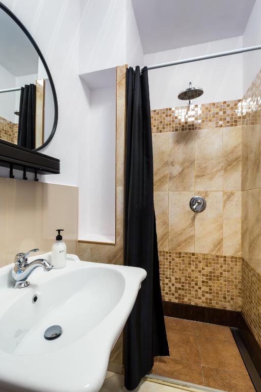 Friendhouse Apartments Starovislna photo