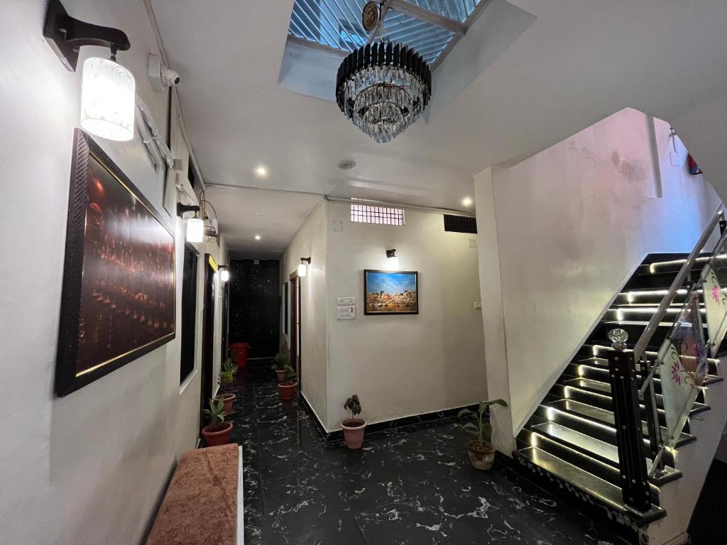 HOTEL SHANTI INN photo