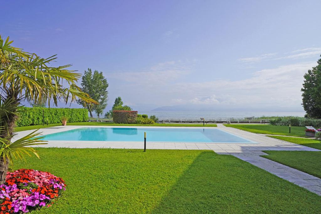 Il Porticciolo P1-12 by Wonderful Italy - 4