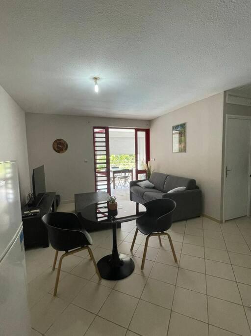 Beau T2 tout confort, Cayenne