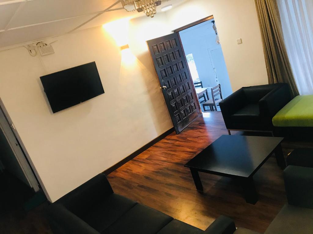 Eden Grand Bungalow Nuwaraeliya photo