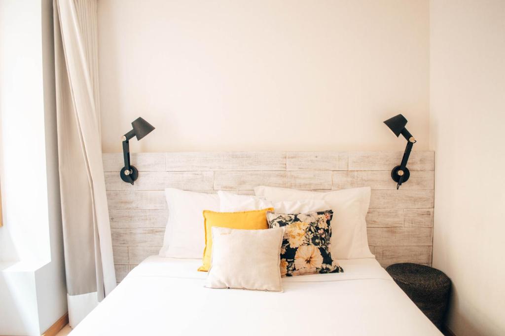 Stay In Apartments — Hotel in Porto