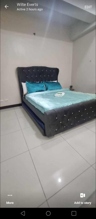 101 condo furnished walking distance NIAA 3 photo