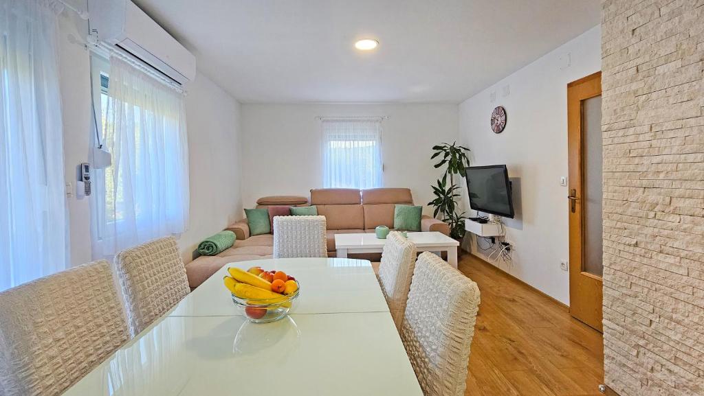Holiday Home Natura with private pool - 3