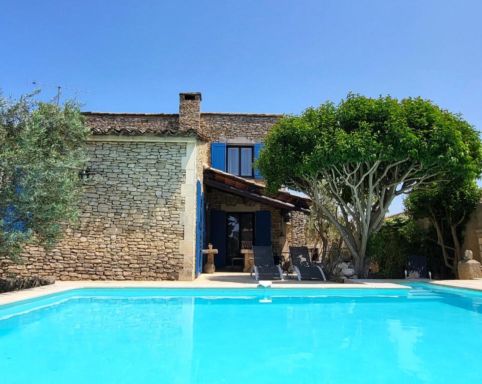 "La Massette du Cheval Blanc" Villa de caractère en pierre - 4