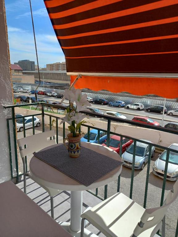 Apartments Malaga central Station parking Terrace with sun - 4